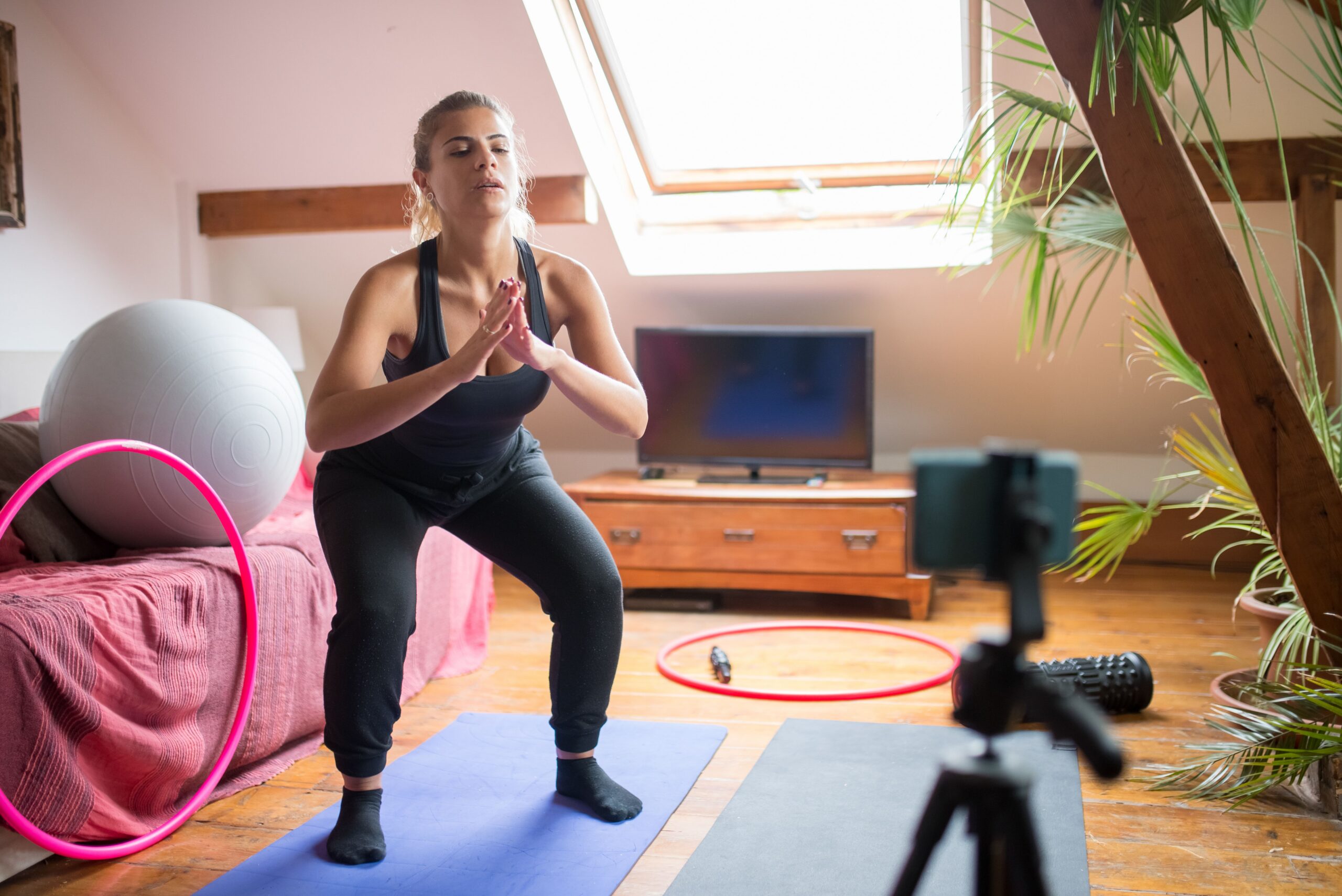 Academia ou treino em casa: qual melhor